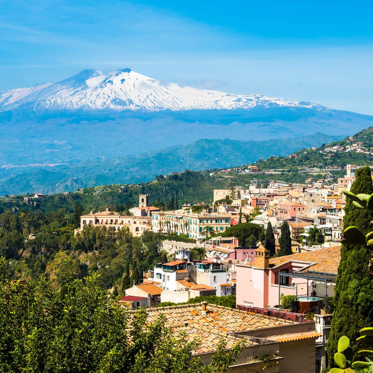 CNTraveler tweet picture