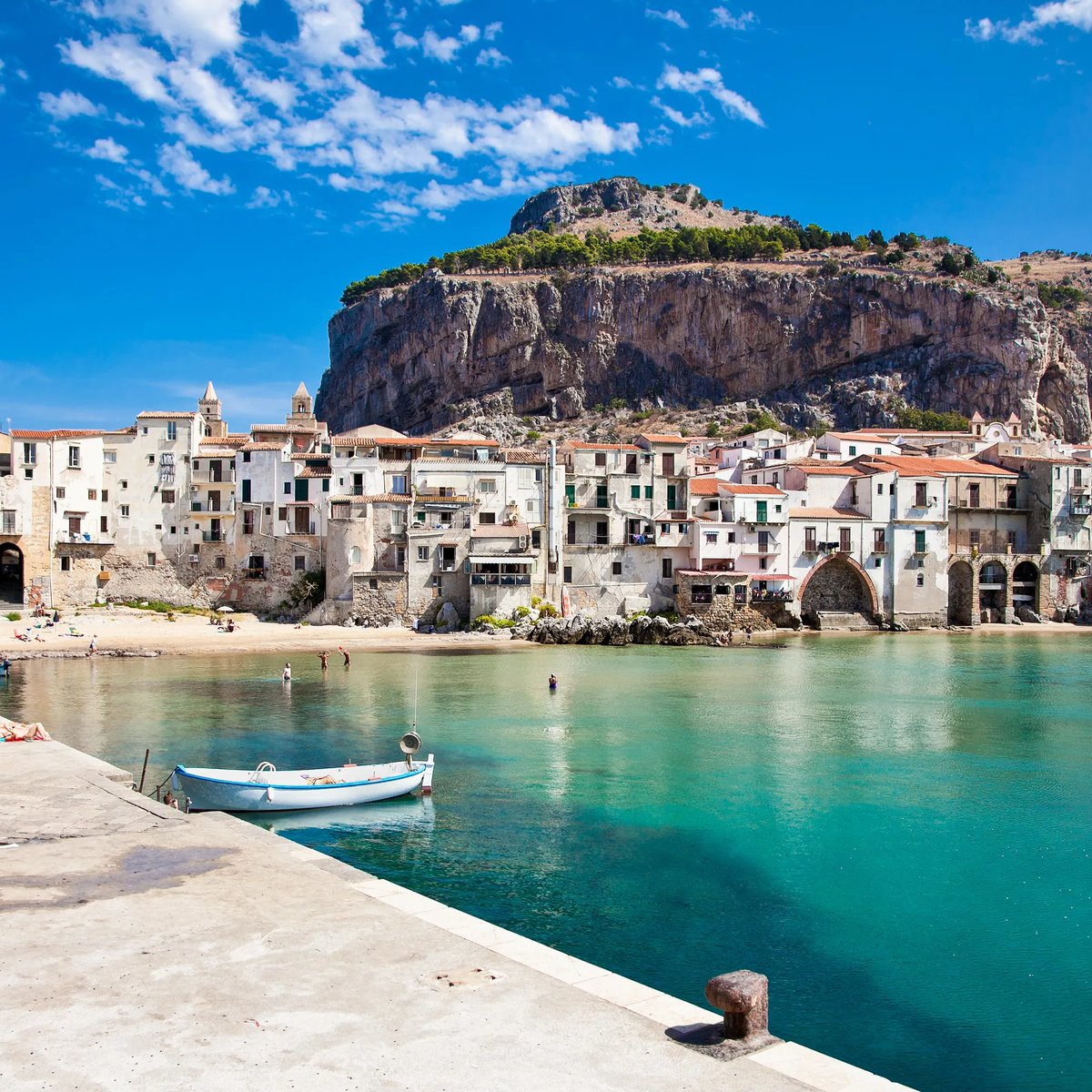 CNTraveler tweet picture