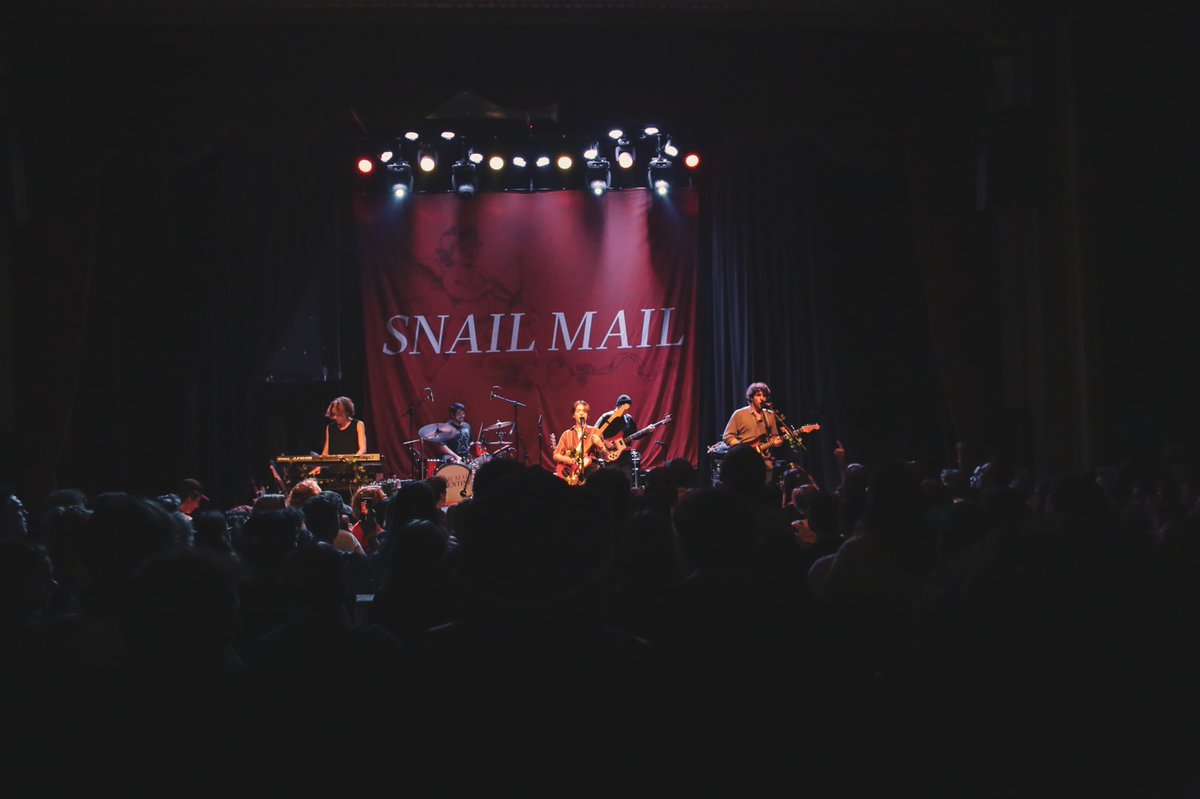 // @snailmail last night at the castle theatre 🐌