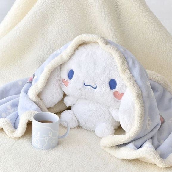 ⠀

2022년 8월 31일, ﹫m.zyl
happy iya day! kiss kay ate zia later. 
cinnamoroll baby for you 💙
— sicily, italy.⠀

⠀