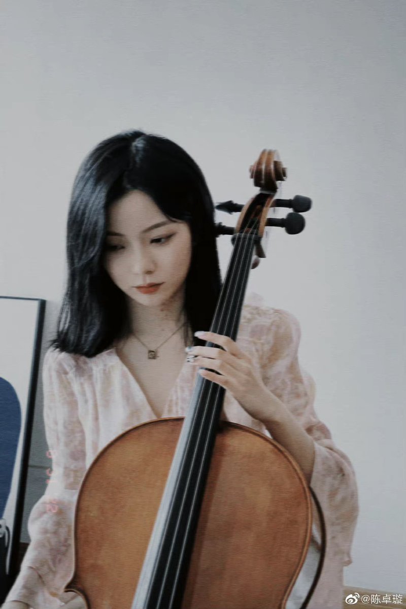 czxzhuoxuan's tweet photo. omg zhuoxuan looks so pretty with her mid-length black hair 😭

#chenzhuoxuan #陈卓璇 https://t.co/iVJeT00L6j