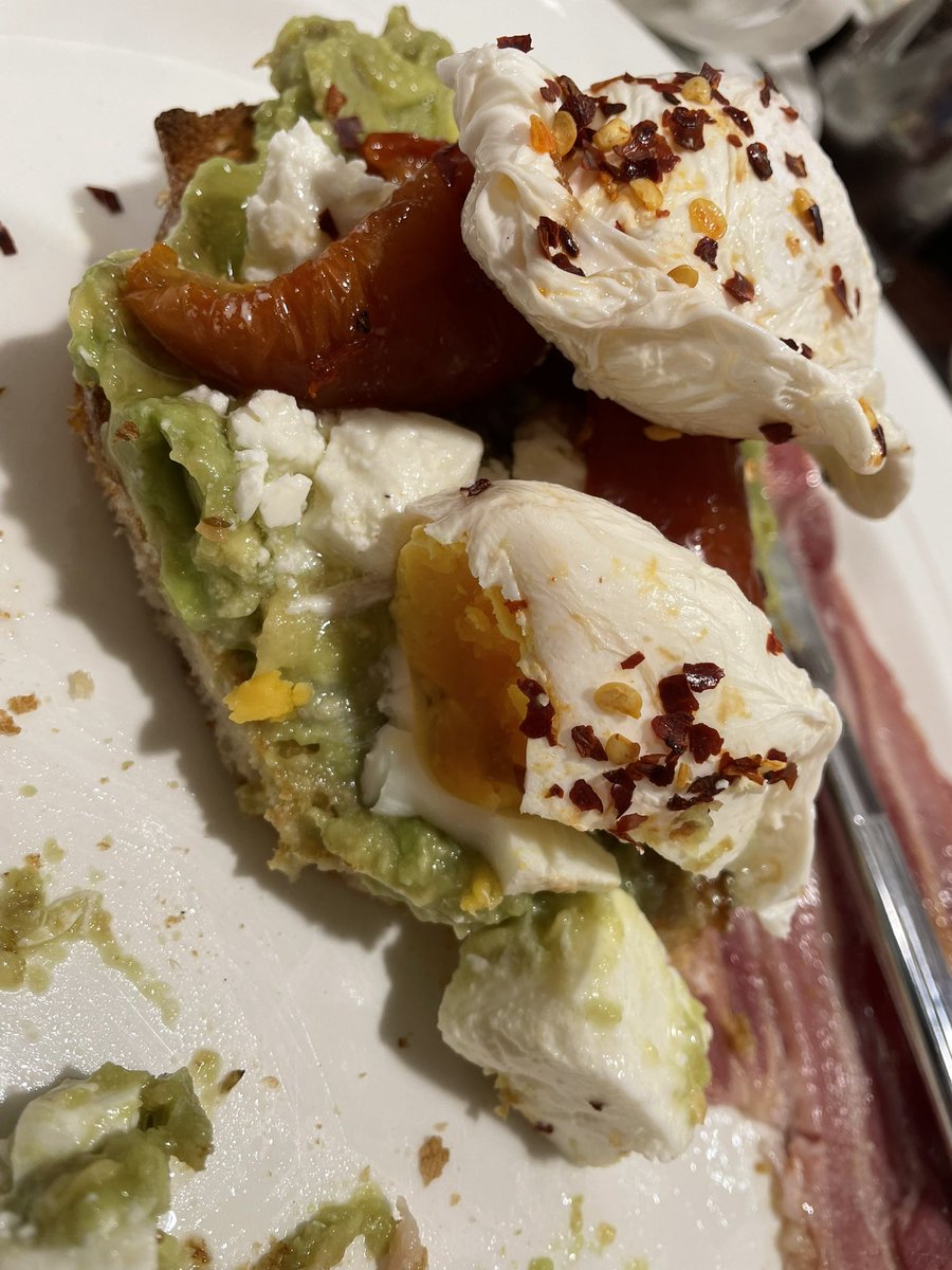 ScranattheCoast's tweet photo. Brunch @MySpanishCity &amp; #ValeriesTeaRoom  

A favourite, always good service and flavours are incredible. 

Poached egg 🥚 cooked into submission but other than that excellent as always 

🍴 Poached eggs on sourdough, feta, sun dried 🍅, avo &amp; chilli
☕️ Americano

🌊🌊🌊🌊 5/5 https://t.co/2OrLa1Kdws