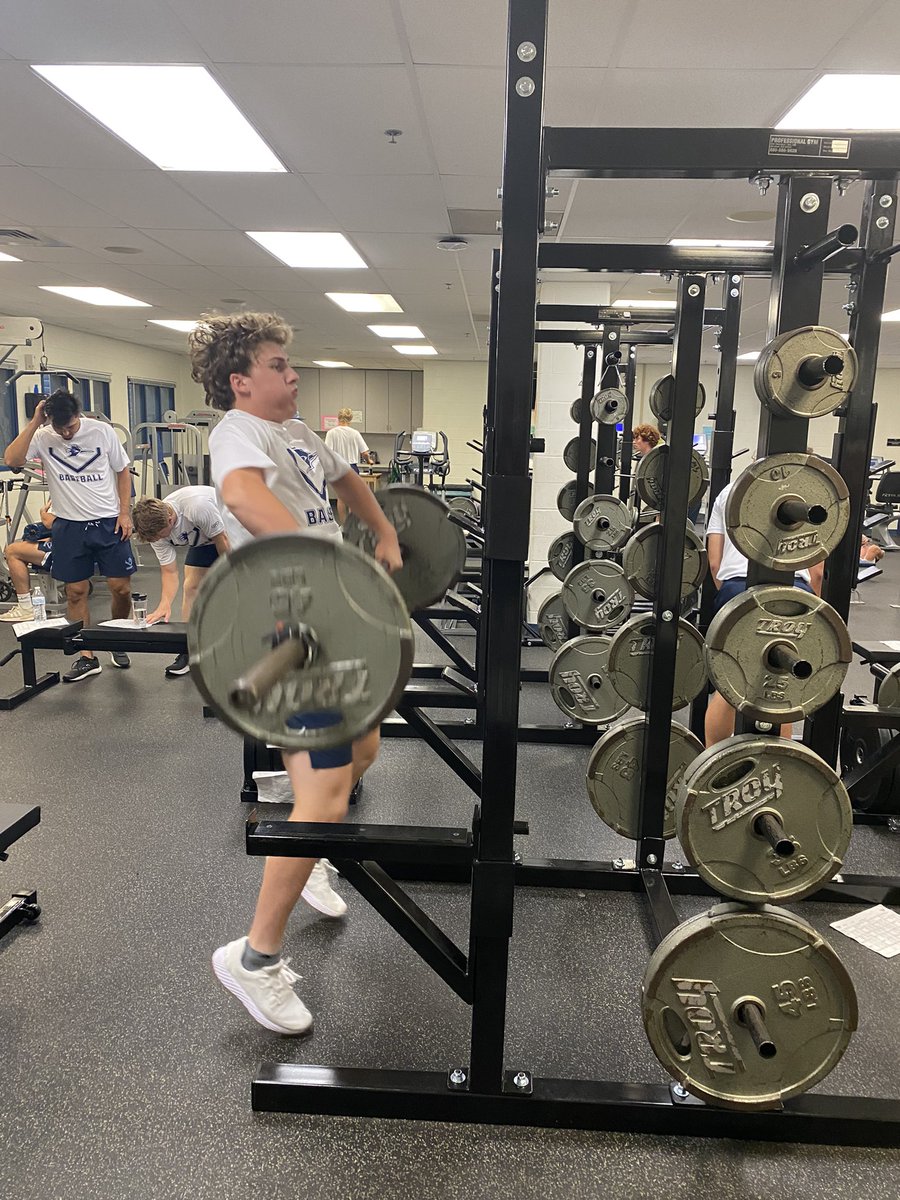 SFCC Baseball Coach tweet media