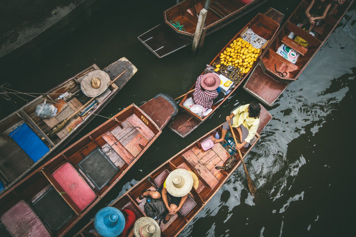 RandomAsia's tweet photo. Damnoen saduak Floating Market is great place for tourists to visit🌅✨📷🍃💦📷🍃 One day only 549 Baht
More details: https://t.co/L3iKD3XCW5
#randomtravelasia #thailand #ratchaburi #ตลาดน้ำดำเนิน #DamnoenSaduak #floating #markets https://t.co/7WeVpnDT71