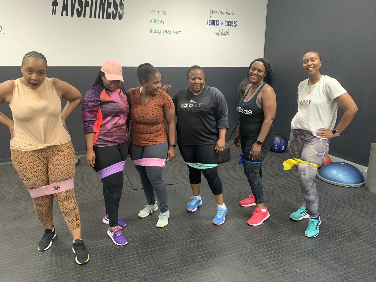 audas_vanschoor's tweet photo. SOME SHOTS FOR AUGUST INSIDE THE #AvsfunctionalStudio π
SPRING INTO SHAPE
#TeamAvs #AvsFitness #Avsgear #Motivation #NeverGiveUp #FetchYourBody2022 #AwesomeAugust #Consistency https://t.co/C53pG0khLx