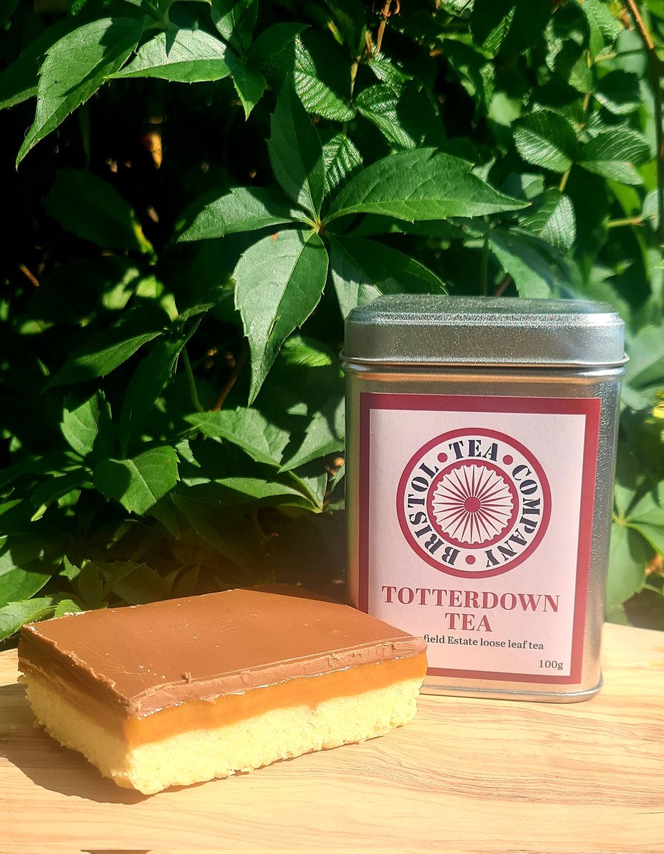 theparkbakery's tweet photo. Try one of our 3 layers of madness, shortbread, caramel and heavenly chocolate, what we like to call the millionaires shortbread 😍
Pair it with one of our loose leaf tea's from @theparkdeli22 😋 https://t.co/CQ1xIAXh91