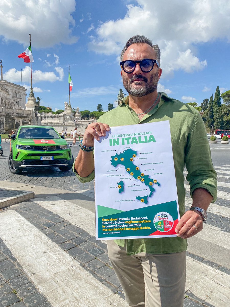 Ecco la@mappa delle centrali #nucleari che <a href="/CarloCalenda/">Carlo Calenda</a> e <a href="/matteosalvinimi/">Matteo Salvini</a> vorrebbero installare in Italia 😡 oltre alla pericolosità e ai tempi di costruzione, parliamo di una fonte costosa che non abbasserà le bollette! Il futuro sono le rinnovabili!