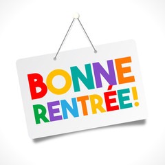 Je souhaite à l'ensemble de la communauté une bonne année scolaire ! Je vous remercie pour votre accueil lors de ma nomination en janvier 2022.
Bienvenue à Madame Vlady VALENCE, nouvelle Principale . 
Carole SERIN