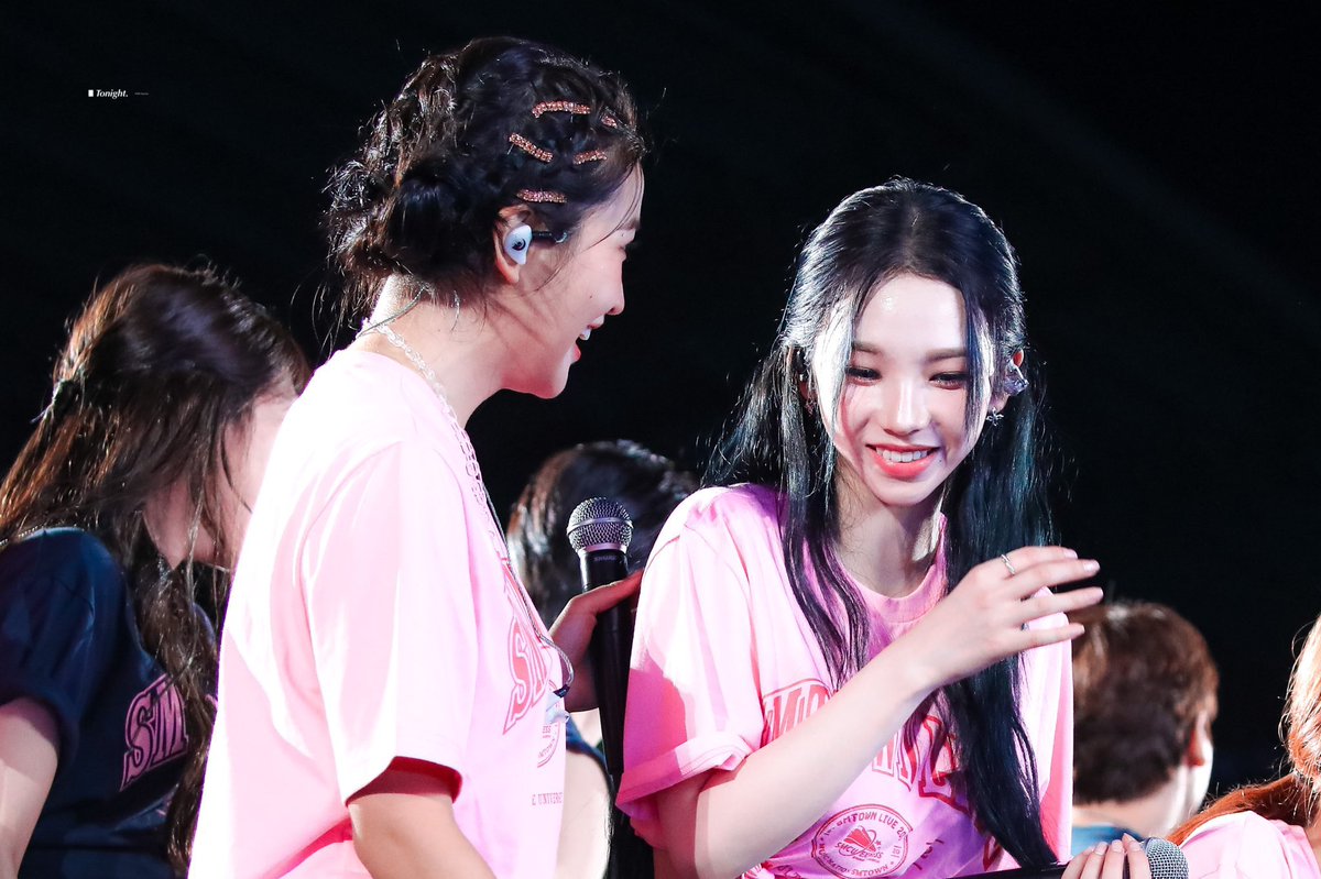 aespapic's tweet photo. yerina 💕 https://t.co/SZRNZxPpMA