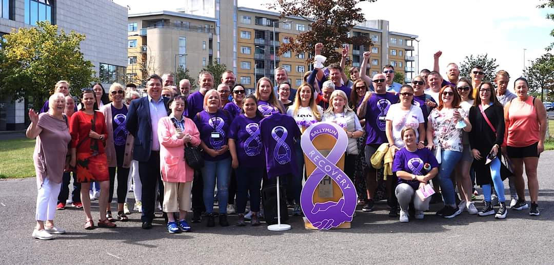 BCFRC1's tweet photo. Delighted to be with @BallymunRecove1 &amp; local organisations to celebrate their launch of #RecoveryMonth in September Well Done Guys 💜SO MANY to #CelebrateRecovery for more information check out 👇

https://t.co/cqpSrD3RLo 

#RecoveryIsForEveryone #EveryFamily #EveryCommunity https://t.co/tocy434ZPM