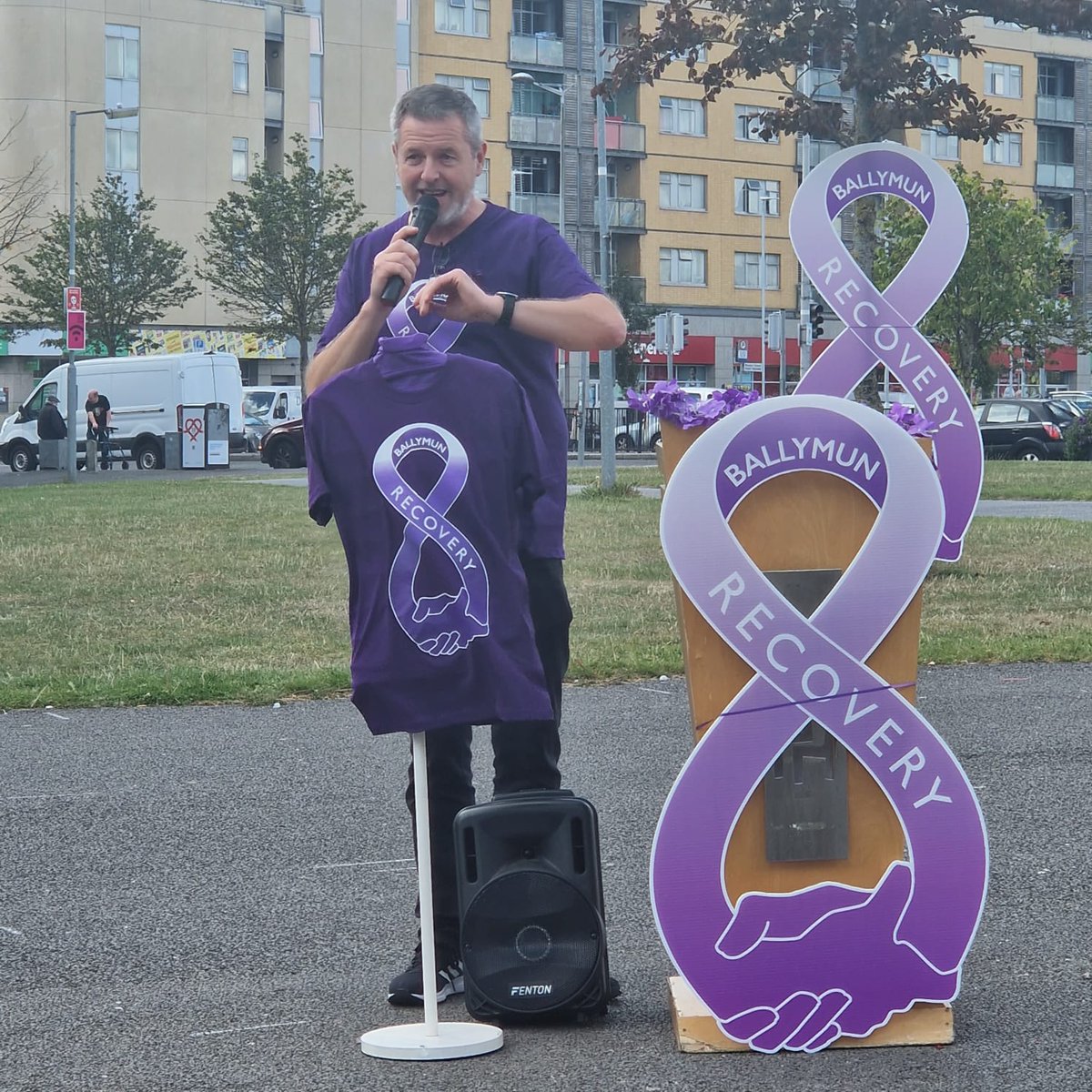 BCFRC1's tweet photo. Delighted to be with @BallymunRecove1 &amp; local organisations to celebrate their launch of #RecoveryMonth in September Well Done Guys 💜SO MANY to #CelebrateRecovery for more information check out 👇

https://t.co/cqpSrD3RLo 

#RecoveryIsForEveryone #EveryFamily #EveryCommunity https://t.co/tocy434ZPM