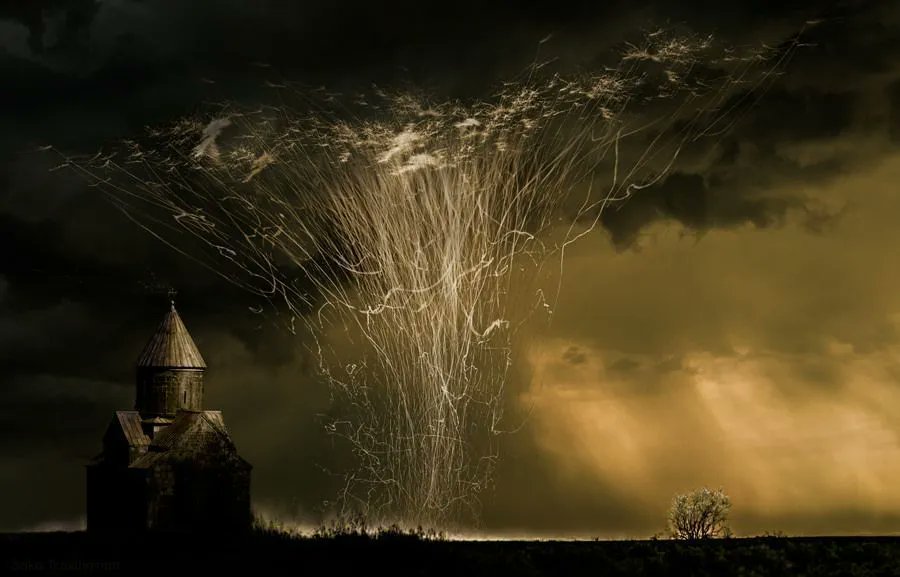 noveliciouss's tweet photo. Always be on the lookout for the presence of wonder.
E.B. WHITE
#writing
Sako Tchilingirian https://t.co/iCVd5kkdKr