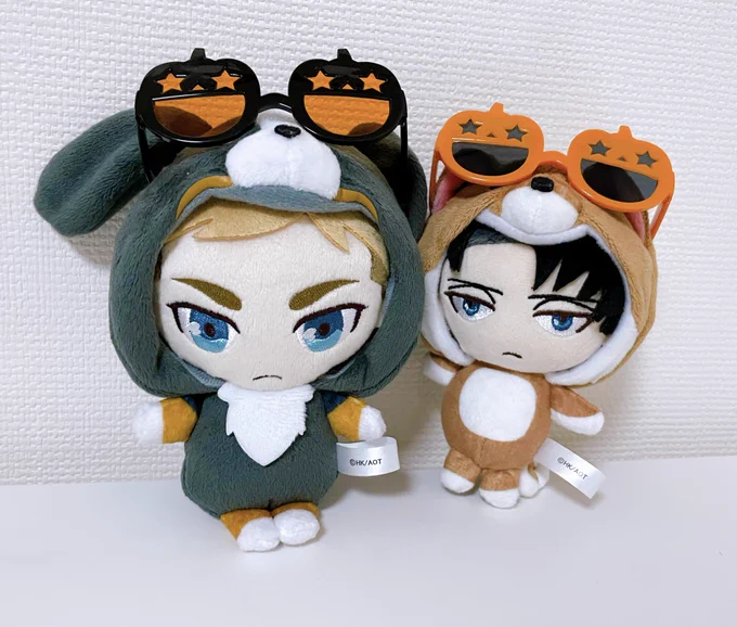 セ◯アに行ったけどグッズなかったので代わり(?)に買ってきたハロウィングッズと今日届いた既にハロウィン仕様みたいな包帯ちゃん 