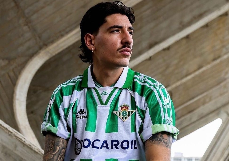 👉 A quien ficharías para el lateral derecho?

❤️ Bellerin    🔁 Juan Foyth   💬 otro
