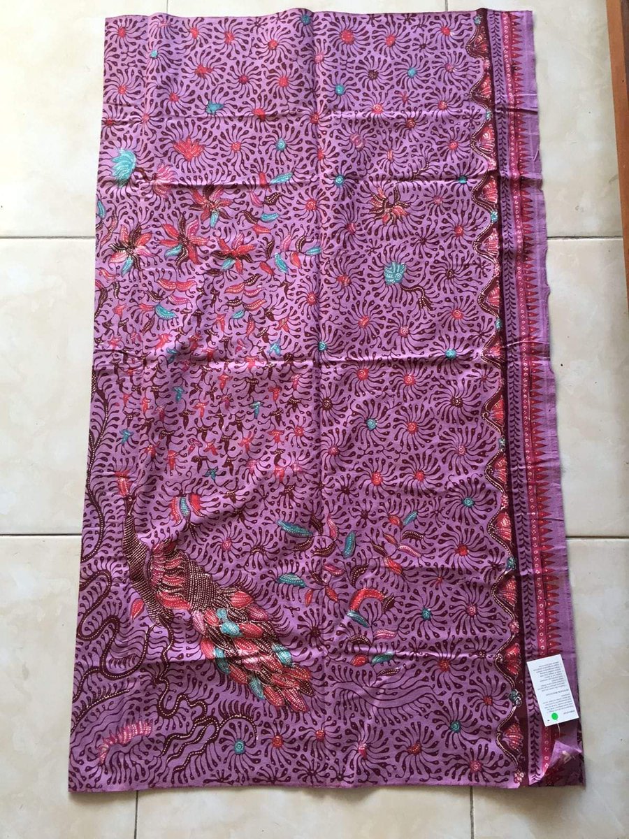 rade_efp's tweet photo. #Kainbatik (#batiktulis) koleksi teman yg dititipjual karena ada kebutuhan mendesak berikut ini masih tersedia. Semua di bawah 500k.
Sila WA https://t.co/KTKBg8bJcN bila berminat.
Nuhun kalau bersedia bantu share 🙏 https://t.co/X4hC6yPvBT