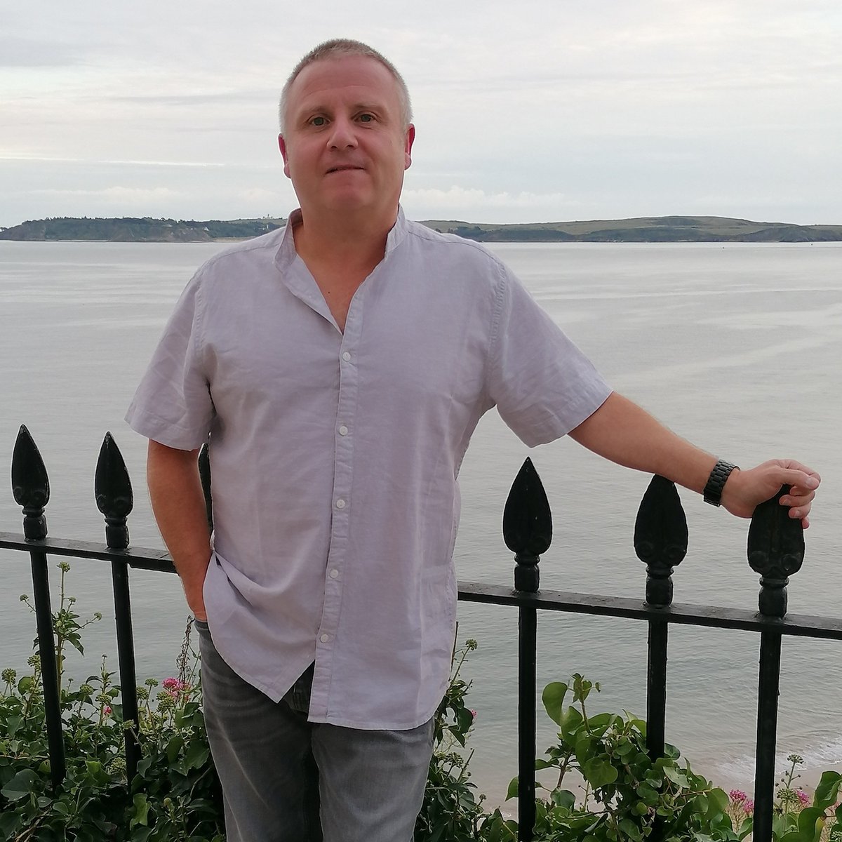 Chrisyevs's tweet photo. #NewProfilePic https://t.co/dsL2t6UuDy