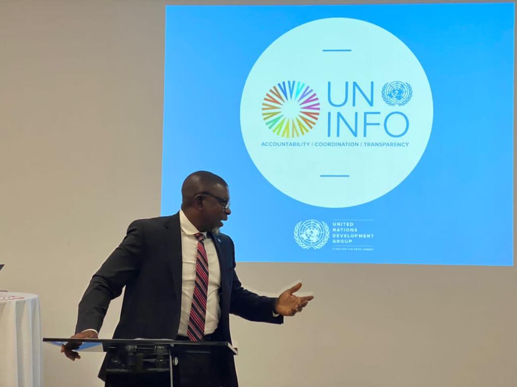 WFP_Cameroon's tweet photo. #Cameroon🇨🇲
#HappeningNow
@UN_Cameroon staff hold 3-day workshop to ensure proper reporting on achievements of #SDGs in the presence of UN RC @mznaab and @WanjaKaaria who co-chairs the results group 4
Focus is on using #UNINFO platform to enhance delivering as one UN agenda https://t.co/oDVto8HNsL
