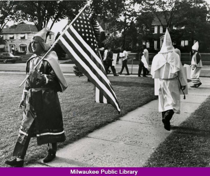 IsaacRowlett's tweet image. 56 years ago this week, the Ku Klux Klan marched openly in Milwaukee &amp;amp; Wauwatosa to defend the Eagles Club’s (now the Rave) “Whites Only” policy.