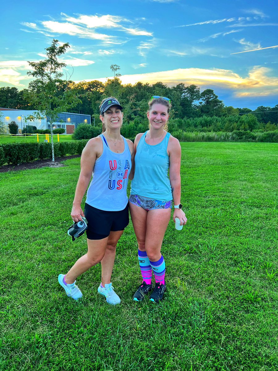 travel_run_lift's tweet photo. Running is better with friends…a lot of friends! Let’s play ‘Where’s Montana’…find me in the group photo! I promise I’m in there haha! Awesome group run with the North End Run Club last night!
#NERC #running #runclub #showtheeffup #runvb #runchat https://t.co/Nu75HUL6qx