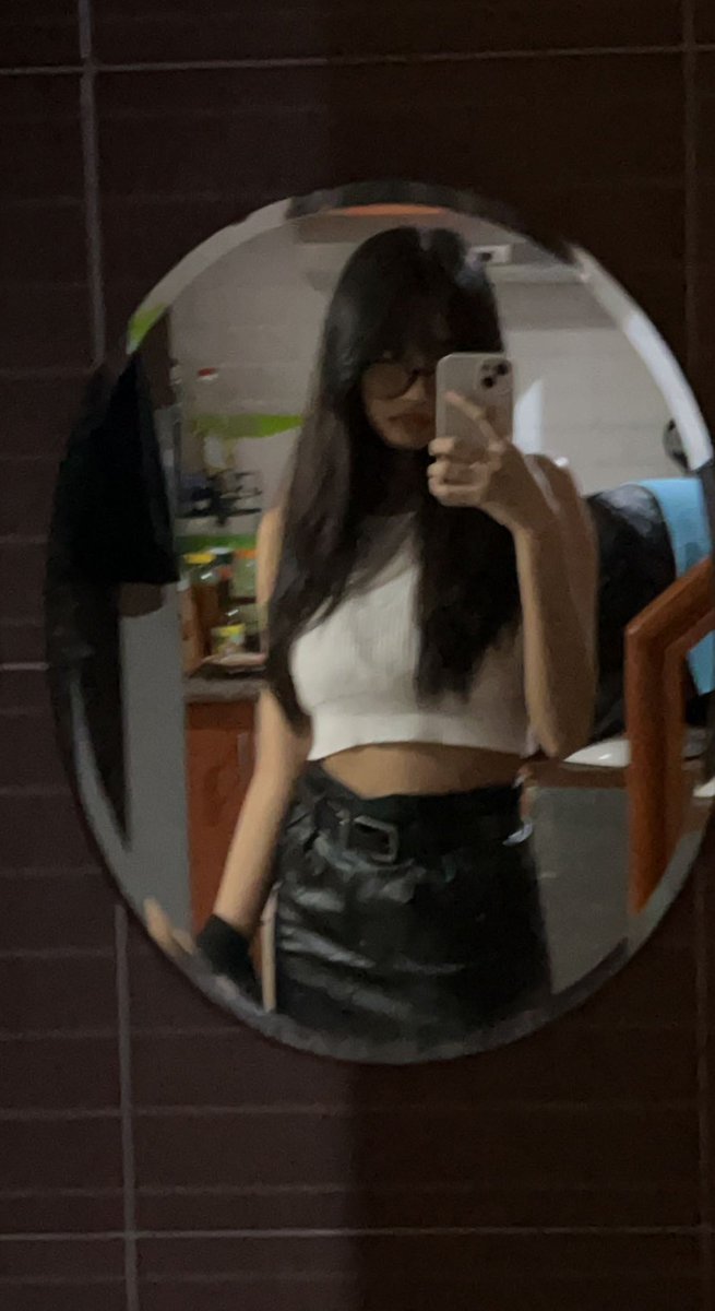 qiuhearts's tweet photo. i love this outfit sm ok ☹️ #ANISD https://t.co/Ag2NHP39kg