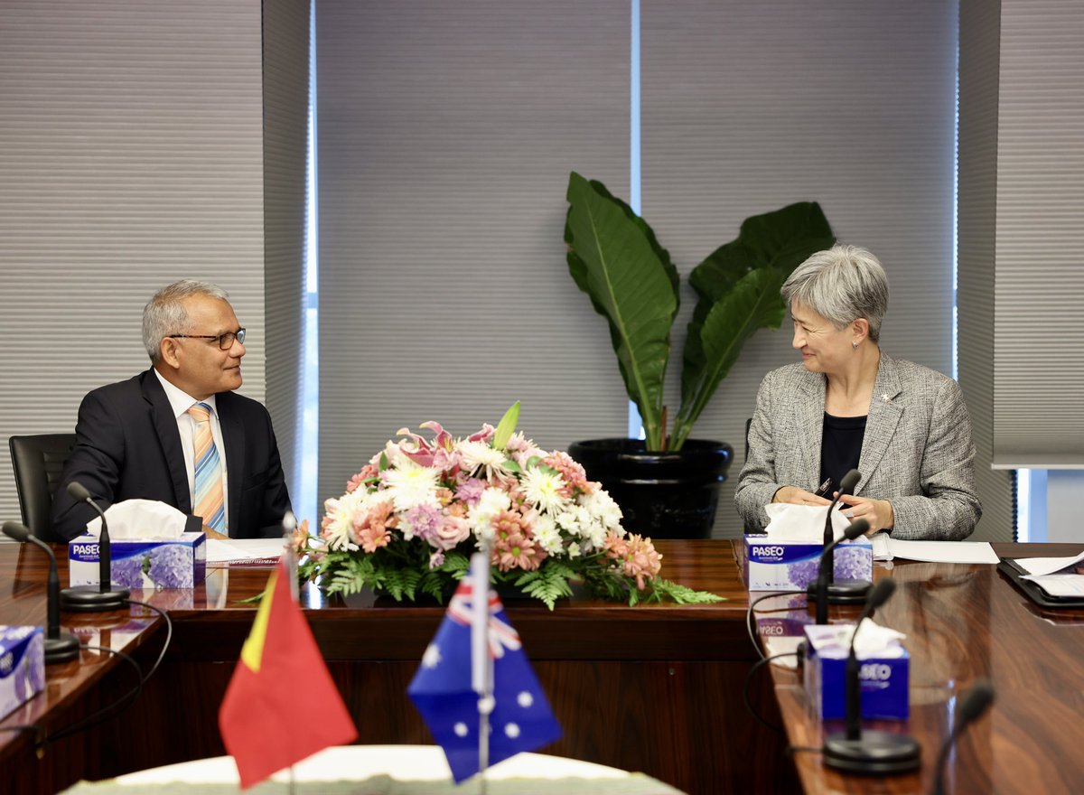 Senator Penny Wong tweet media