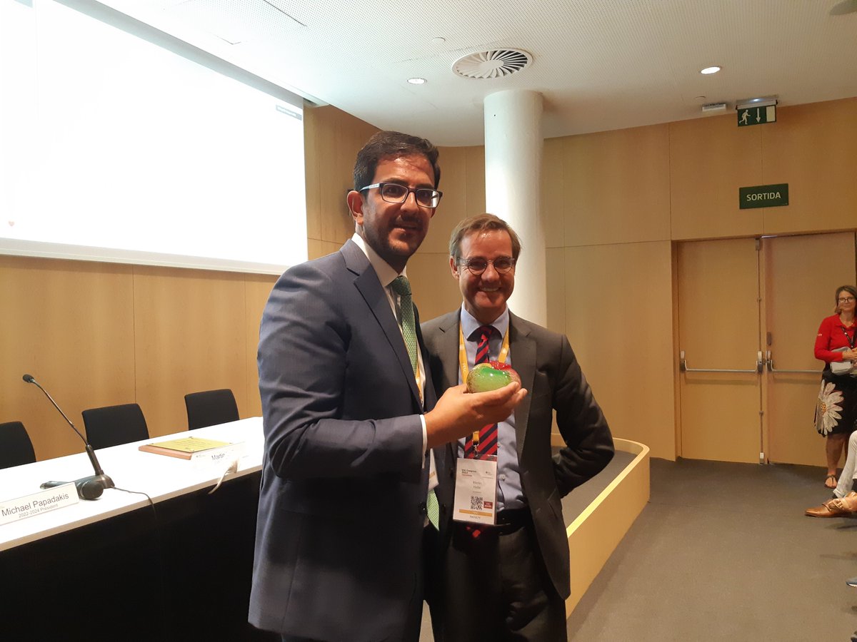 Prof Michael Papadakis tweet media