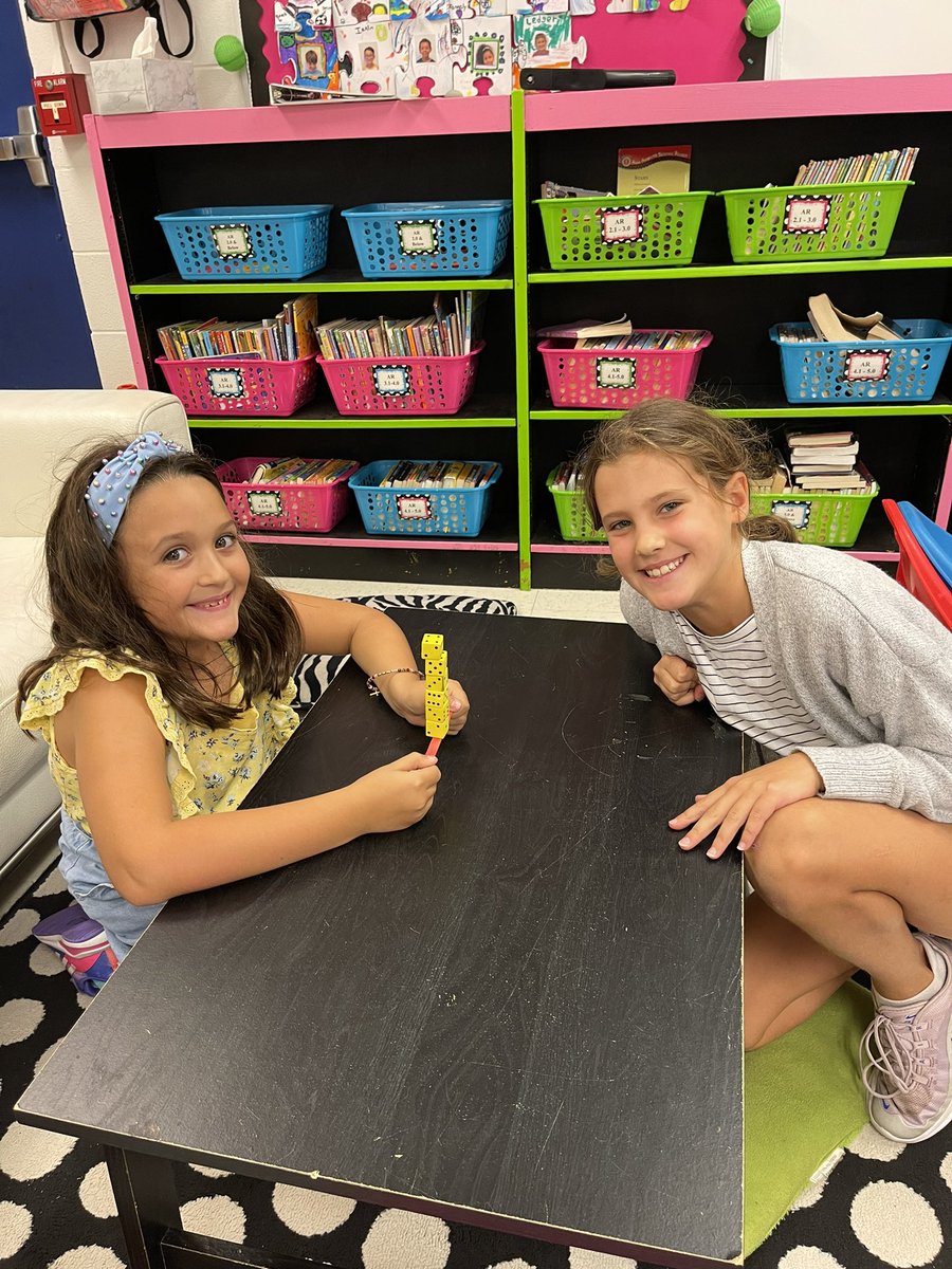 Mrs. Stavros tweet media