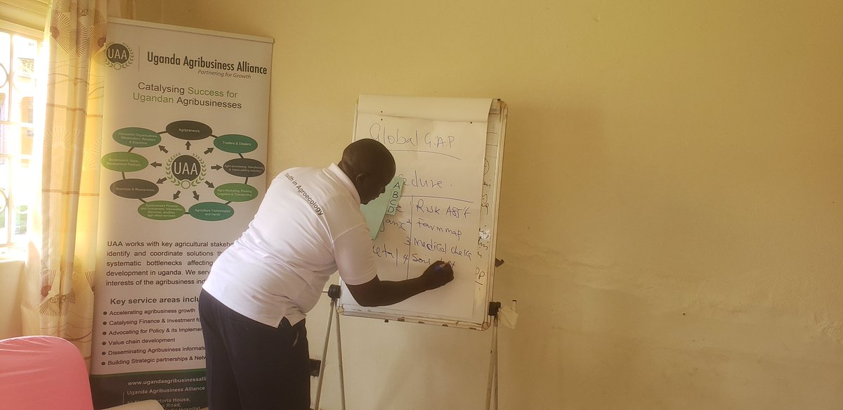 UAAKampala's tweet photo. Happening now: Day 2 of the training of horticulture farmers in production to GlobalG.A.P standards. The training is part of @UAAKampala's work in the Oxfam-funded Power of Voices Partnerships (PVP) Project.
#GlobalG.A.P standards
@OxfaminUganda https://t.co/rWfYSwe30Y