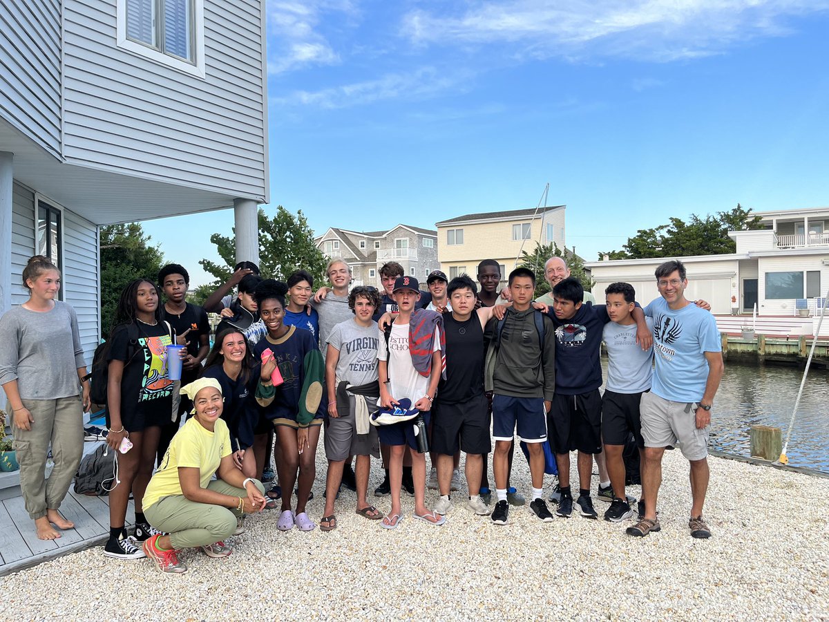 WT_XC's tweet photo. Drip so hard we made an ocean - XC runners had their annual beach trip, spending time in Long Beach Island while training and having fun! We hope you enjoyed your trip! https://t.co/hjjM7uFkVm