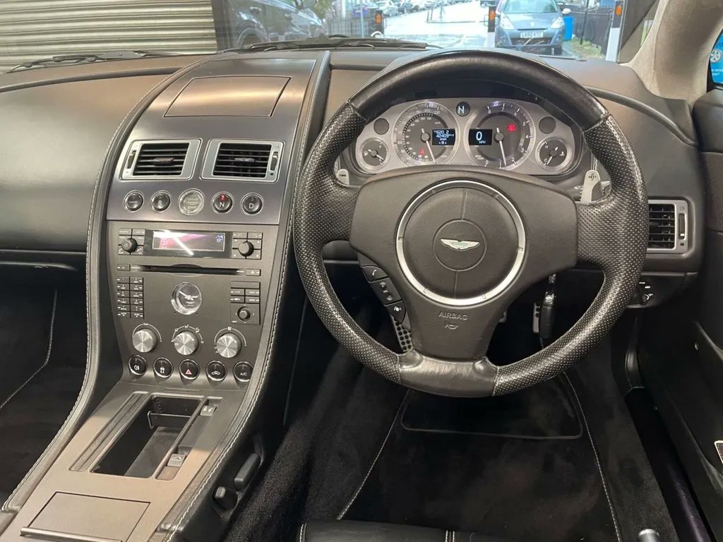 Rushmores_Cars's tweet photo. 💥2008 ASTON MARTIN VANTAGE💥
Just in! This 2008  ASTON MARTIN VANTAGE
4.3 V8 ROADSTER 2d 380 BHP With 43200 Miles!

£39,999 or From £740 Per Month!

⬇️Apply Here⬇️
https://t.co/QucF7QBhCj  📊

#cars #catford #london #carsforsale #automobile #caroftheday #carlovers https://t.co/AF3x8c1DIF