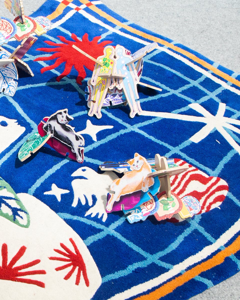 Tempa selama ini mengangkat tema rumah pada karyanya. Begitu juga dengan karya 'Cosmic Patterns', yang membawa rumah sebagai bangunan fisik, pemikiran, sejarah.🏠