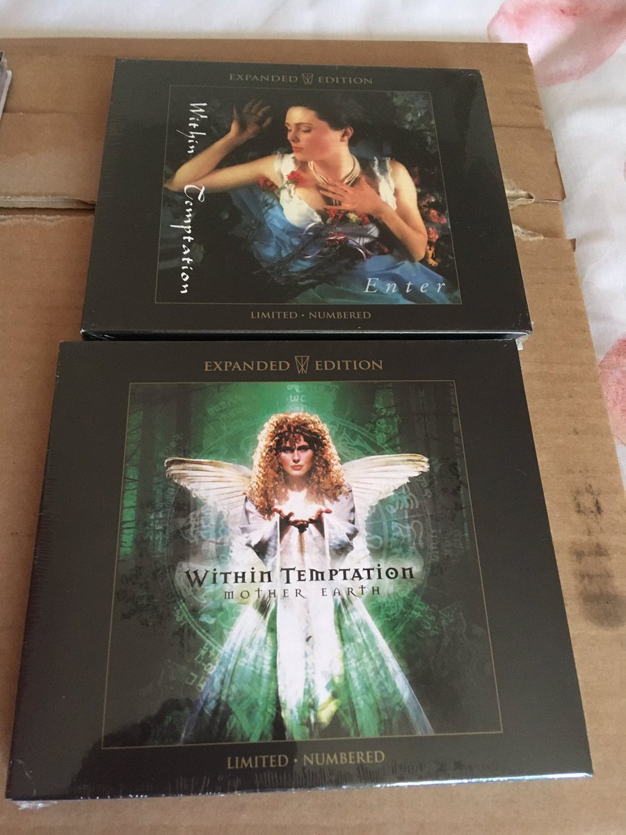 CarenLalania's tweet photo. A fantastic 📦today 😁 @WTofficial #WTMail 🎶💎❤️ How delightful 🤗❤️ https://t.co/V44V0Za4D7