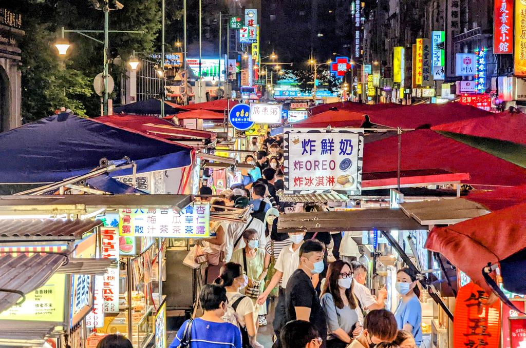 今日の台北。寧夏路夜市。