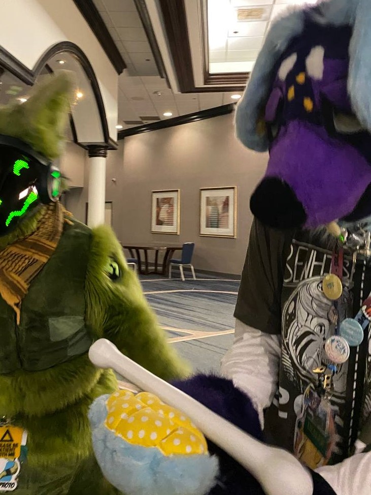DippiTheDrippi's tweet photo. aaaaaaaaaaan- NOMMM!                     tasty

It's Wednesday! Make sure to eat a healthy breakfast. You're halfway through the week! You got this, I believe in you!

🥦🤖 next to me: @ViridianProto 
(follow them, they're really cool)

#fursuit #fursuiter #furryfandom https://t.co/3W6WhCMI3h
