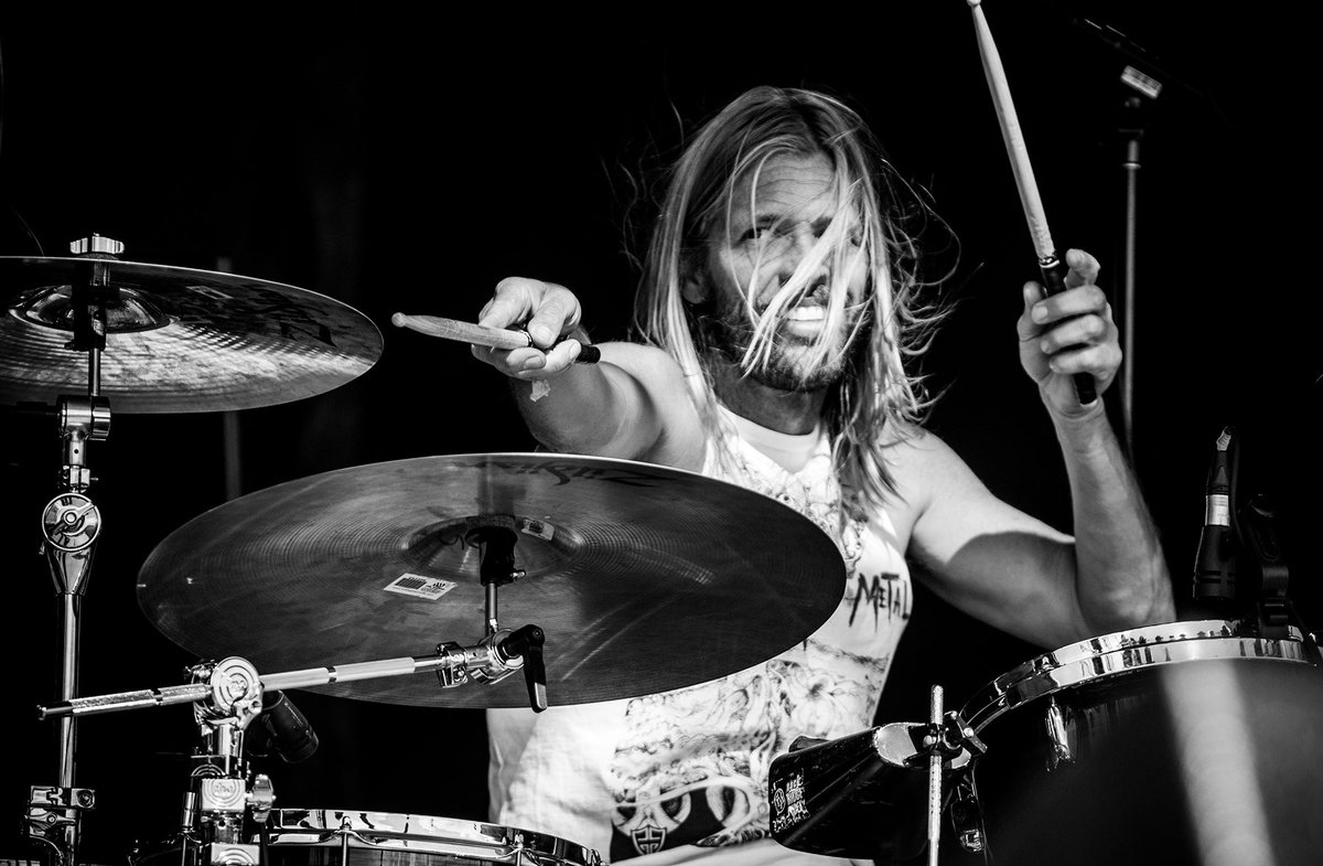 Foo Fighters UK tweet media