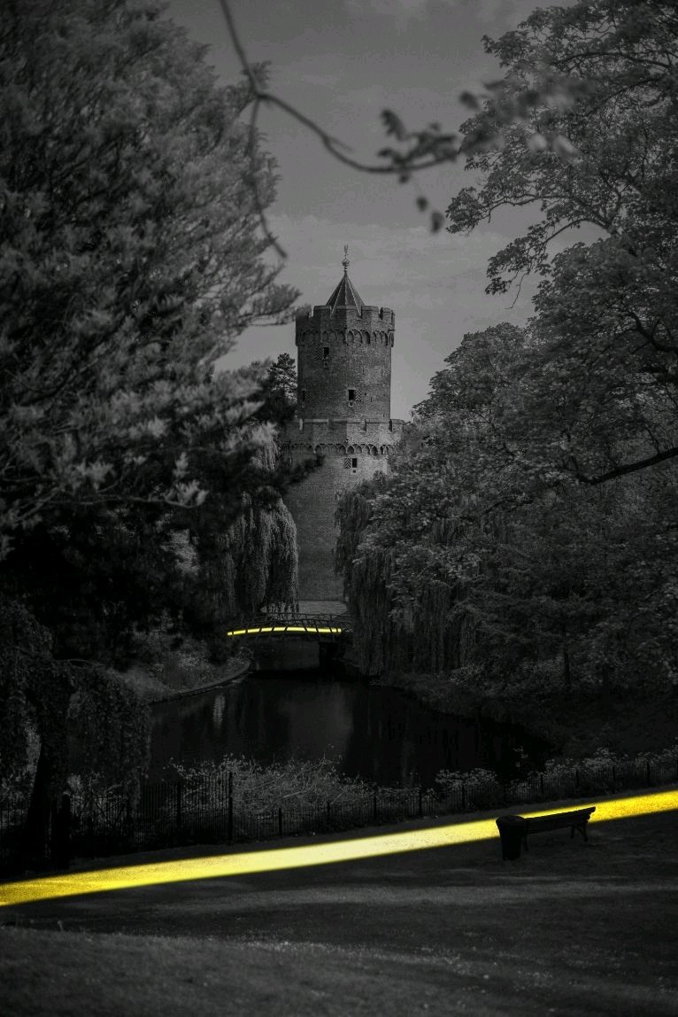 Klaar met de vakantie! Oddstream start dit seizoen met deelname aan Kunstnacht Nijmegen, in samenwerking met Platform POST.  Muziek, magie en kunst komen samen temidden van de tentoonstelling What Are Men to Rocks and Mountains? Check: kunstnacht.nl