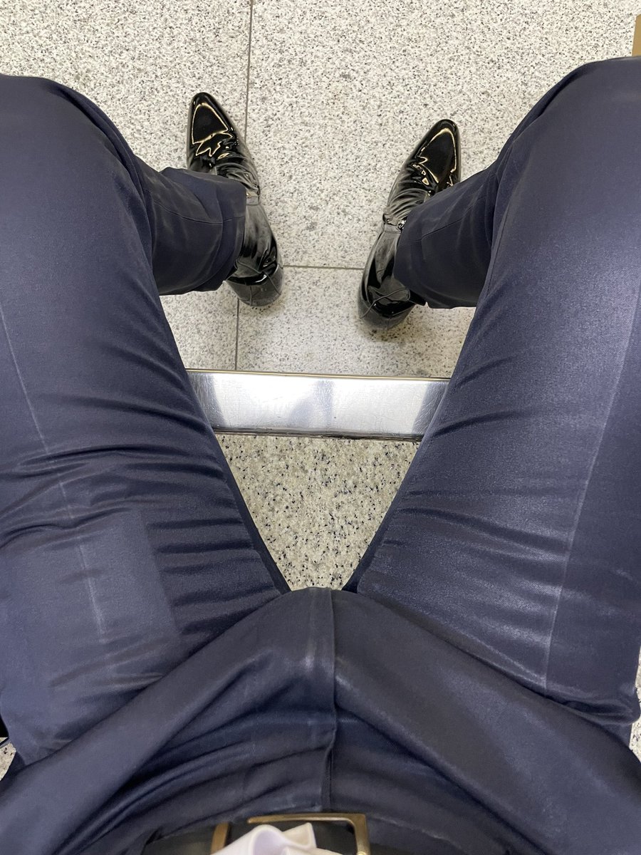 execfetish88's tweet photo. https://t.co/vP0puDpjyr