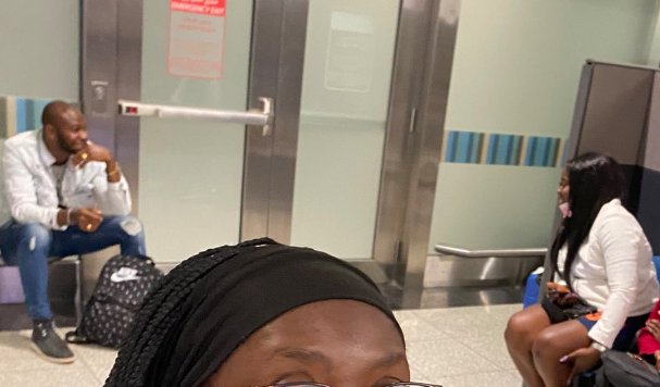 Figure__1's tweet photo. @dunchichi a finished man and a finished woman in a finished situation... smh 🤦‍♂️ https://t.co/NHOvBJAoCW