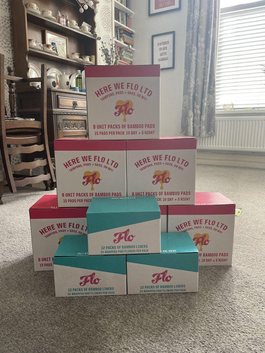 Bethan_Jenkins's tweet photo. 🩸 DIOLCH @hereweflo for the delivery to get us started with our #periodbank in #aberdare 🩸
🩸DIOLCH MASIF hefyd i bawb sydd wedi cyfrannu at y fundraiser i brynu cynhyrchion mislif - fydda i’n archebu pan fydd y fundraiser yn dod i ben 🩸 https://t.co/A3KRTF7Bbw