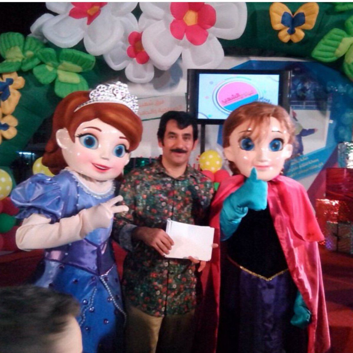 Partylinkq8_'s tweet photo. احلي شخصيات مع بارتي لنك للتواصل 96640009 https://t.co/xovqrD9aM3