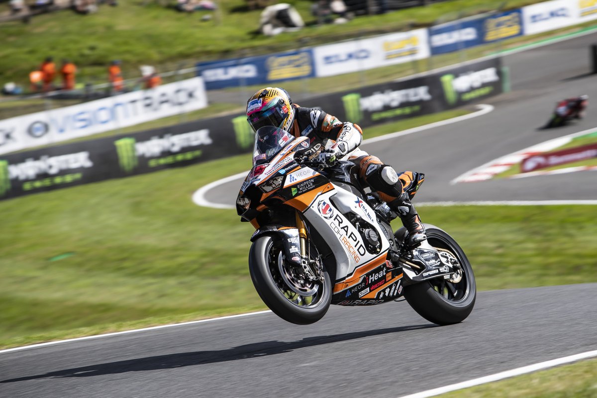Rapidtraininguk's tweet photo. Cadwell Park BSB image drop! 📸 ⛰

@OfficialBSB @Josh65owy @LDRRacing @bennetts_bike https://t.co/7x28drwEUY