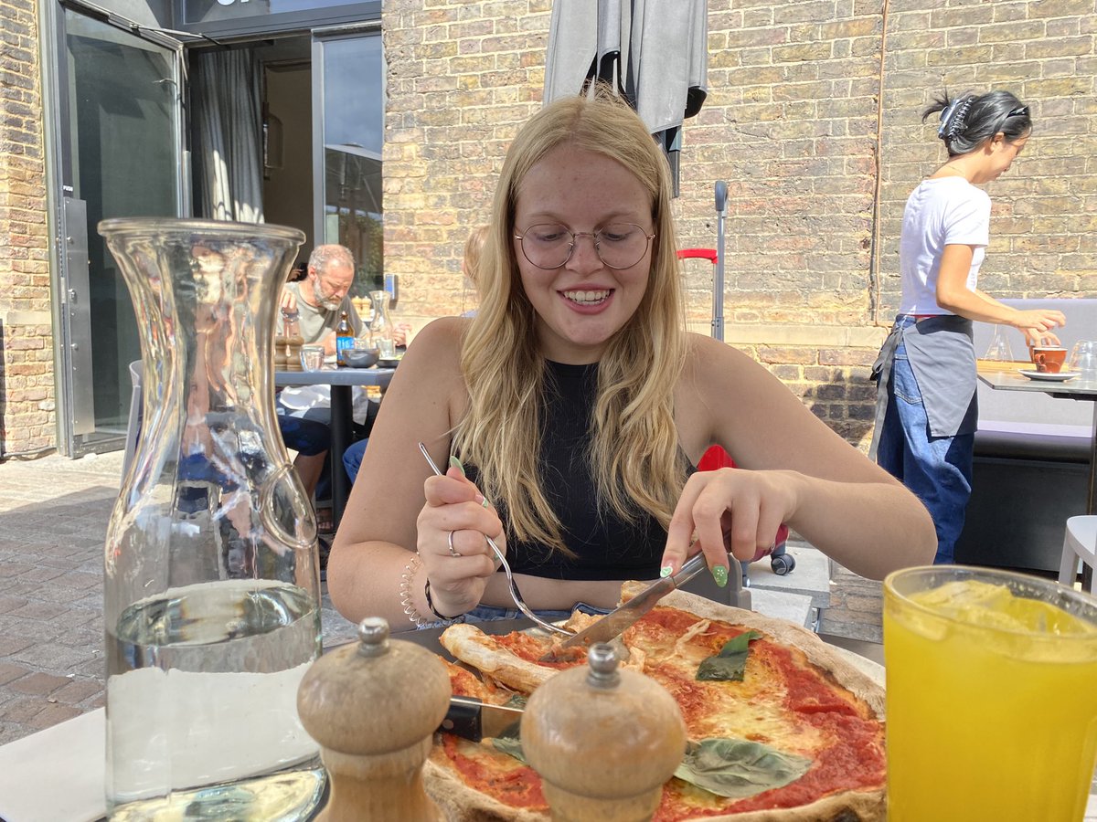 LMCSLeuven's tweet image. Busy times! Not yet fully recovered from #ECS2022 meeting, but already on track for #ECS2024 site visit, Human Physiology exam sessions (exam copies with me to correct) &amp;amp; seeing my family during stop over in London (who are heading back to Belgium today) on my way to Cambridge!