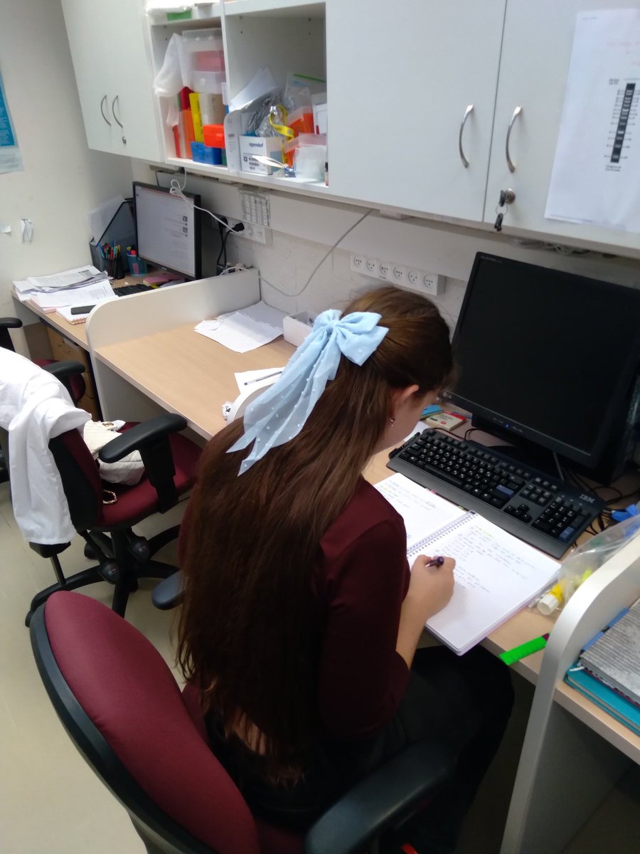 LizaPlantSci's tweet photo. Liza in lab country 
#haifauniversity https://t.co/5nmSKbdkFm