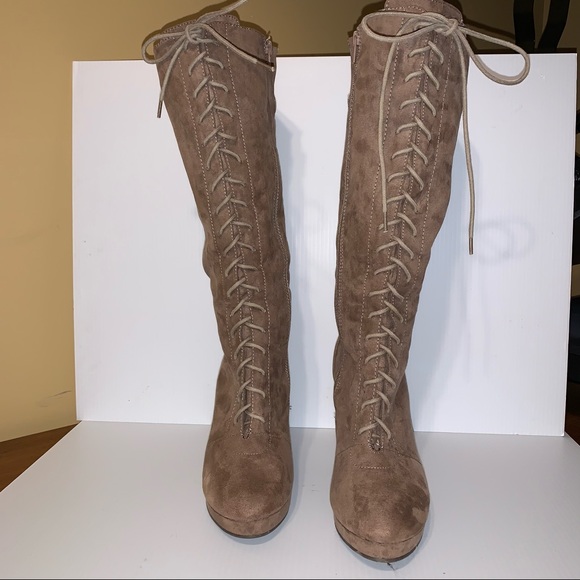 MissWStack's tweet image. So good I had to share! Check out all the items I'm loving on @Poshmarkapp #poshmark #fashion #style #shopmycloset #worthington #cato: posh.mk/09AagbXFTrb