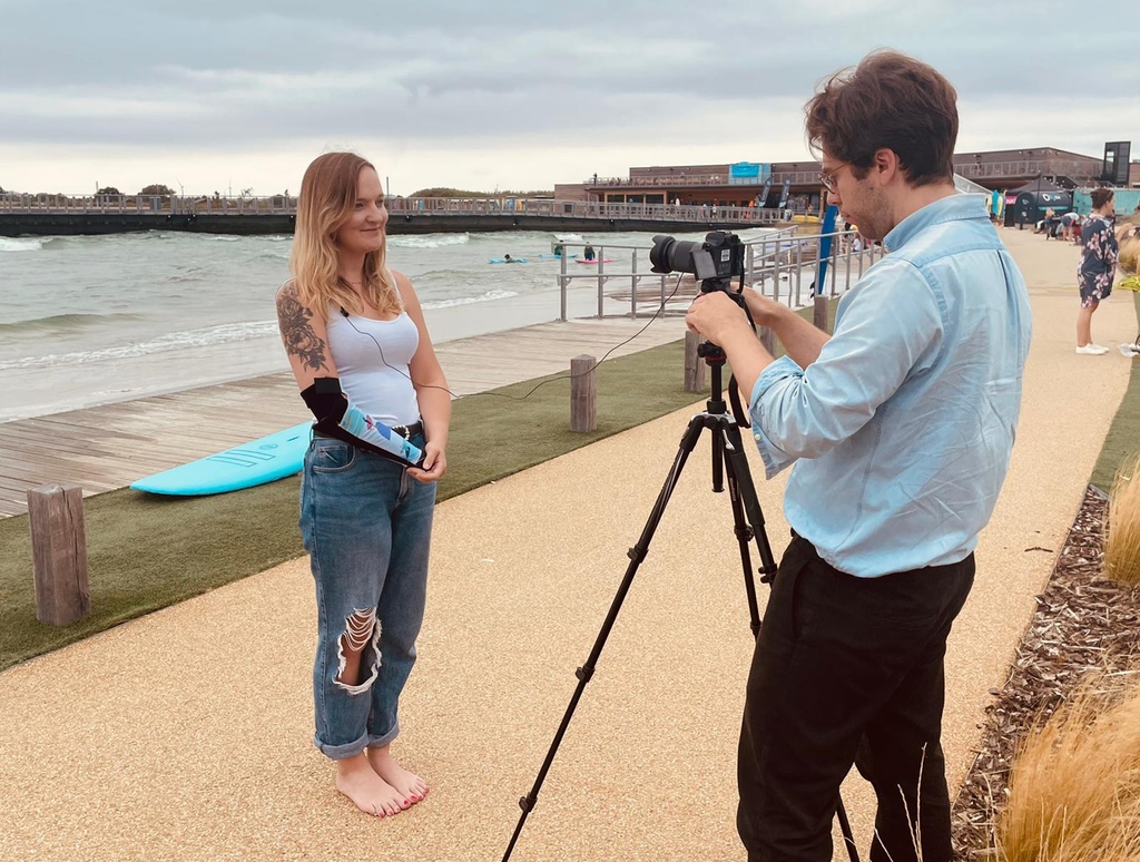 KoalaaCommunity's tweet photo. “You strike me as a woman who doesn’t get held back very often!” 

https://t.co/9jj6HsPoNl

#surfing #surfer #waves #surflife #yoga #gymnastics #projectlimitless #koalaacommunity #iampossible #prosthetic https://t.co/a1n5xGRkTo
