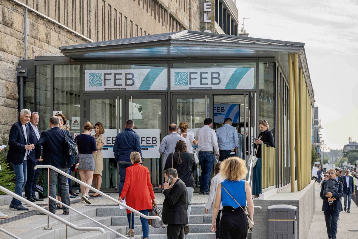 charlescara's tweet photo. Plus de 2 000 personnes présentes pour la 3e édition du @fe_breton2022 organisé par @we_llgroup avec le soutien de la @regionbretagne.
Vivez l’événement à distance grâce à la FEB TV (deux jours de direct) : https://t.co/Xezvy7bTHy
@LoigCG @_Cpousset @SaintMaloVille https://t.co/R8KAER4jxx