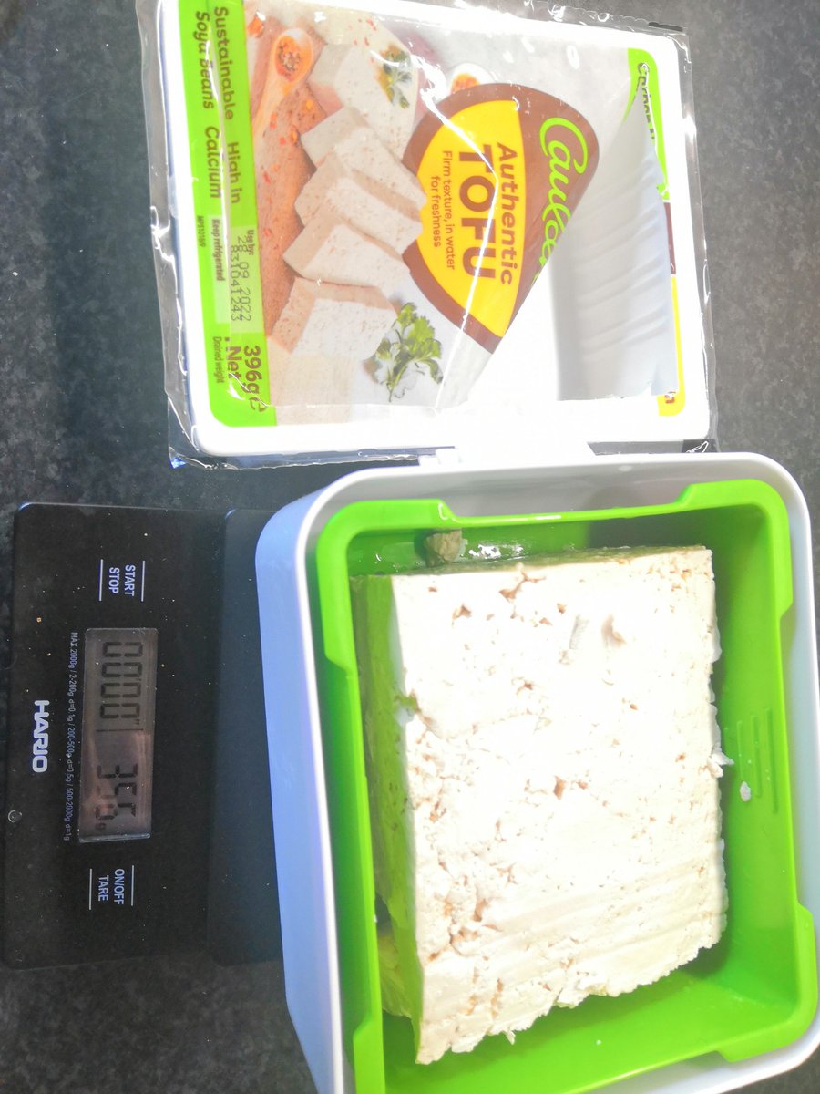 EmilyMayily's tweet photo. @CauldronFoods yo, wheres the other 40g of my tofu😭😭 https://t.co/dzoQvcekkL