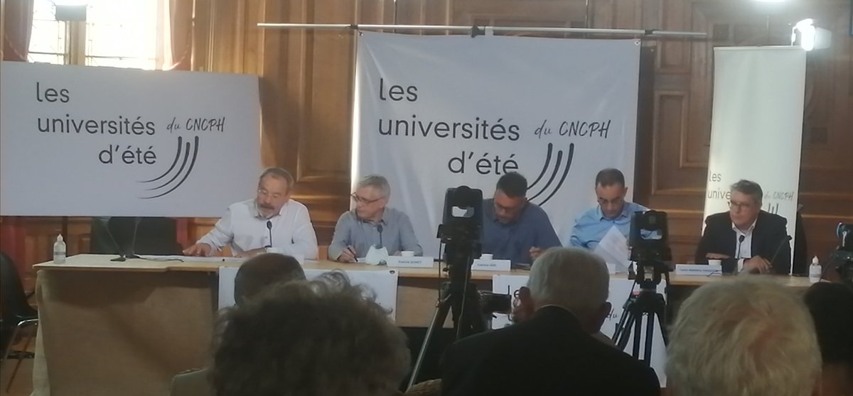 CCAHandicap's tweet photo. Le #CCAH au cœur de la 3eme édition de l'université d'été du @CNCPH_fr avec la participation de @LMVaujour, président du CCAH et directeur activités sociales @AG2RLAMONDIALE  et de @thomas_bouquet, directeur du #CCAH https://t.co/ttw2bOu9MP
