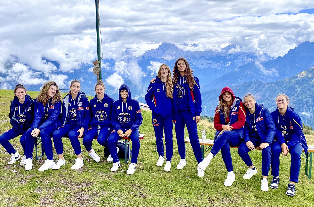 REYER1872's tweet photo. ⛰😍 MERAVIGLIOSO
#finoallafine #Reyer150
@DolomitiFalcade #LeBuse https://t.co/ExOpamXDTD