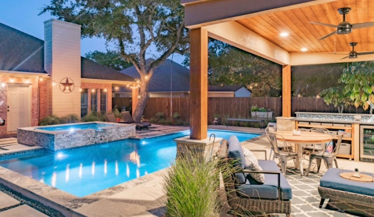 Surround your custom pool with all the amenities you need for the perfect backyard. 
#AustinPoolBuilders #AustinSwimmingPools #ReliantPools